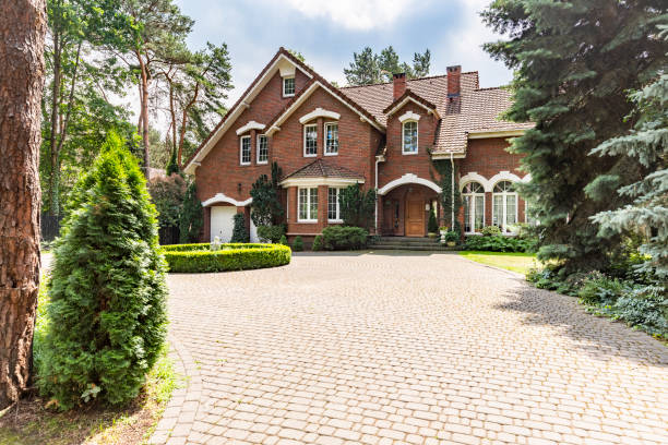 Best Custom Driveway Pavers  in Shpee Neck, MA