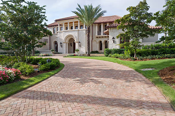 Best Driveway Paving Contractor  in Shpee Neck, MA